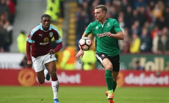 山东男篮选对了，连续2场比赛全队第一，中国男篮会有他一席之地吗