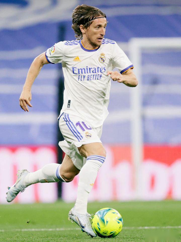 足球国足体脂数据公布，多名球员达标